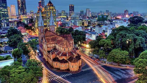 De cathedraal van HCMC