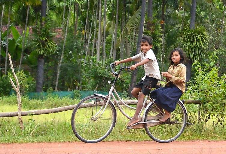 Kinderen op de fiets <br>