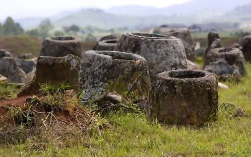 Wonderlijke kruiken in Laos